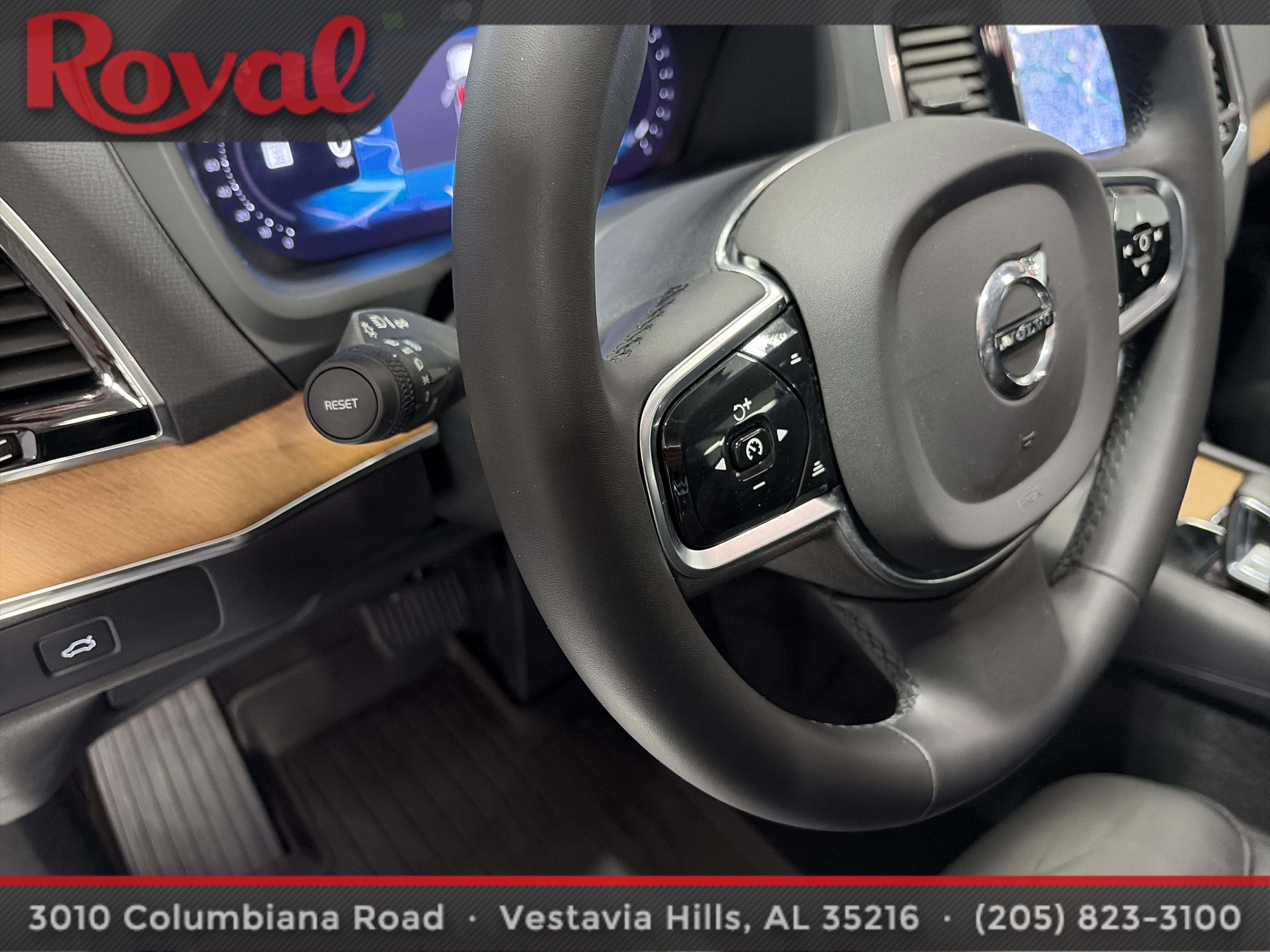 2023 Volvo XC90 Plus