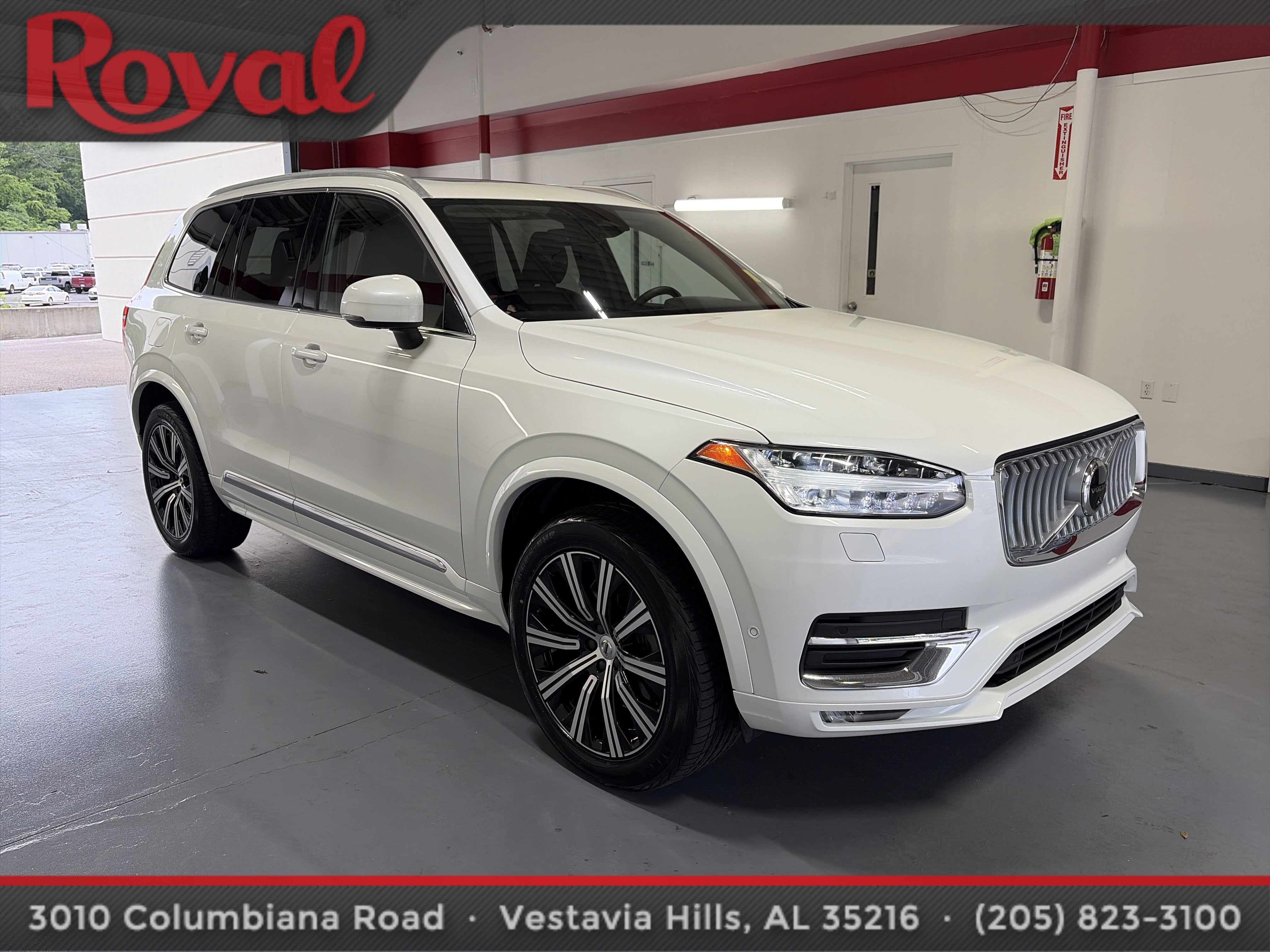 2023 Volvo XC90 Plus
