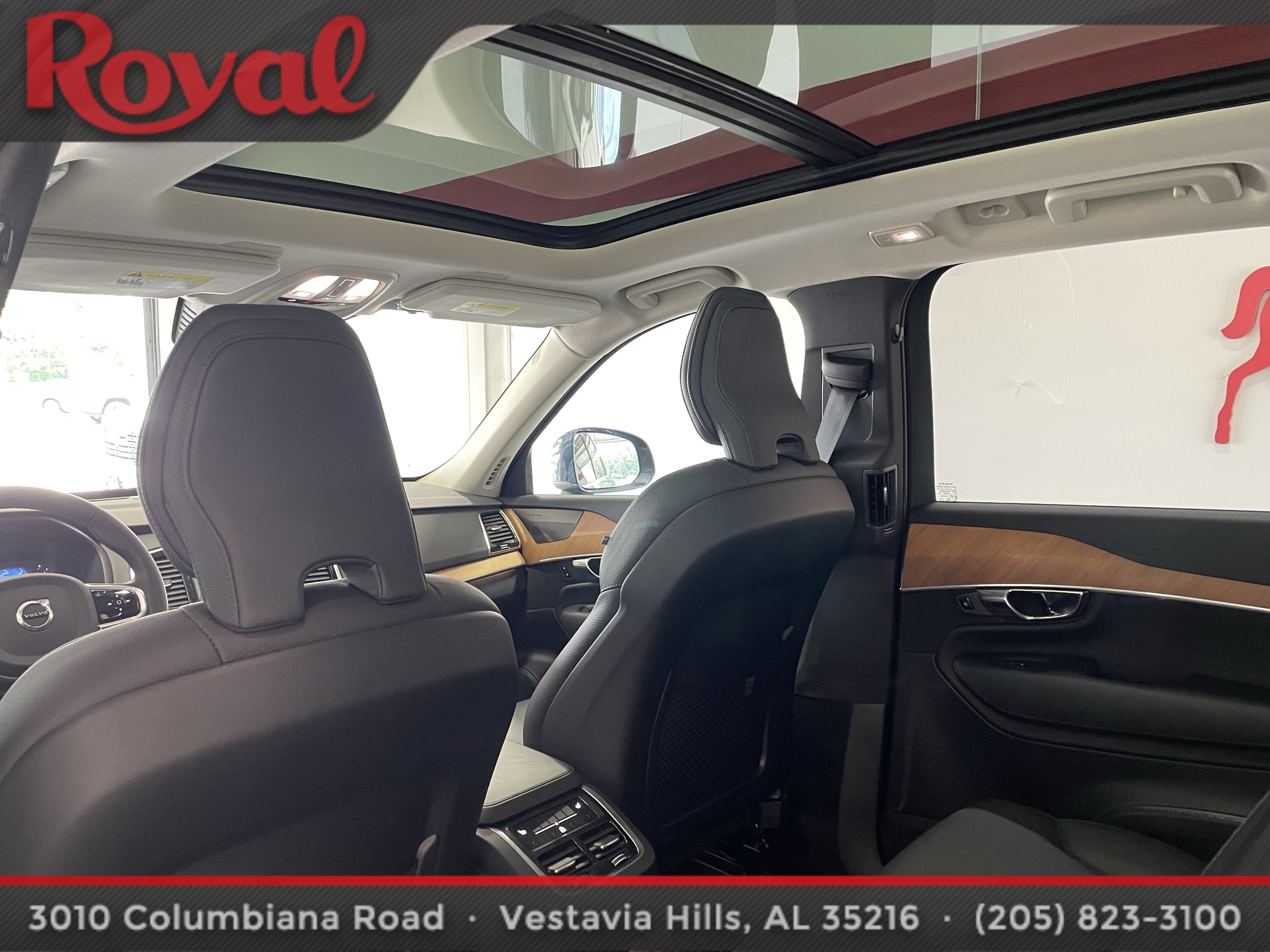2024 Volvo XC90 Plus Bright Theme