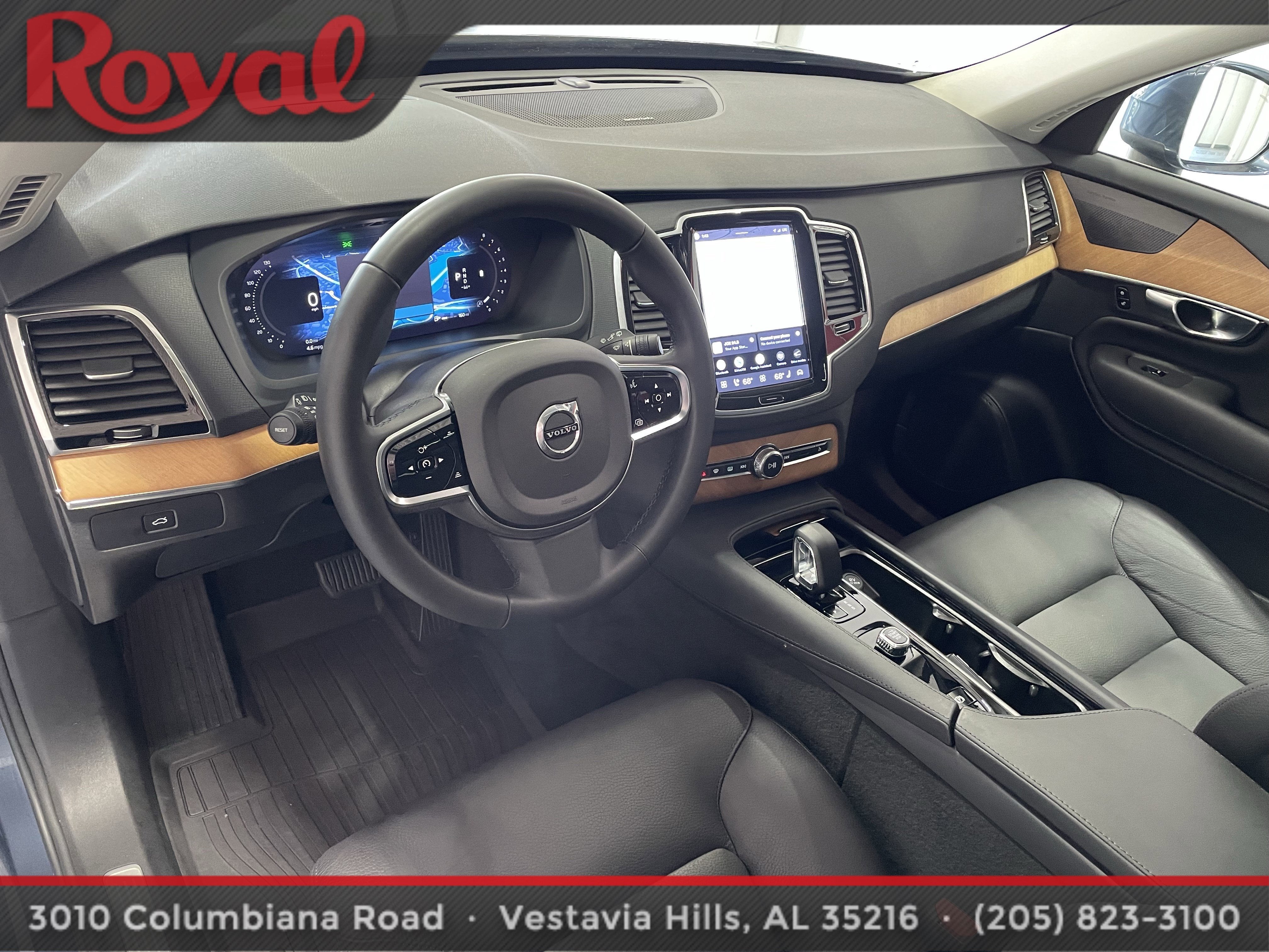 2024 Volvo XC90 Plus Bright Theme
