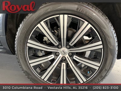 2024 Volvo XC90 Plus Bright Theme