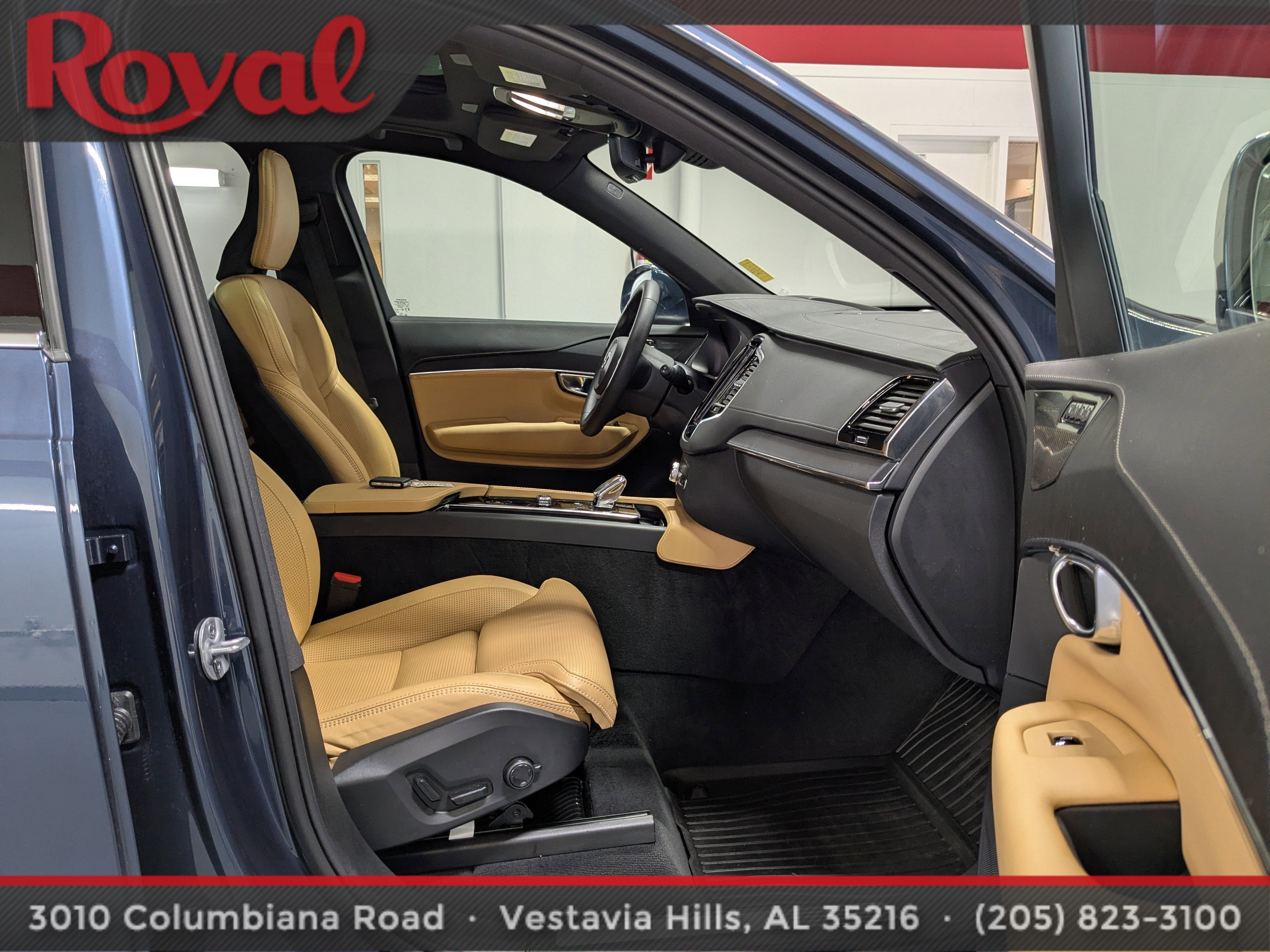 2024 Volvo XC90 Ultimate Bright Theme