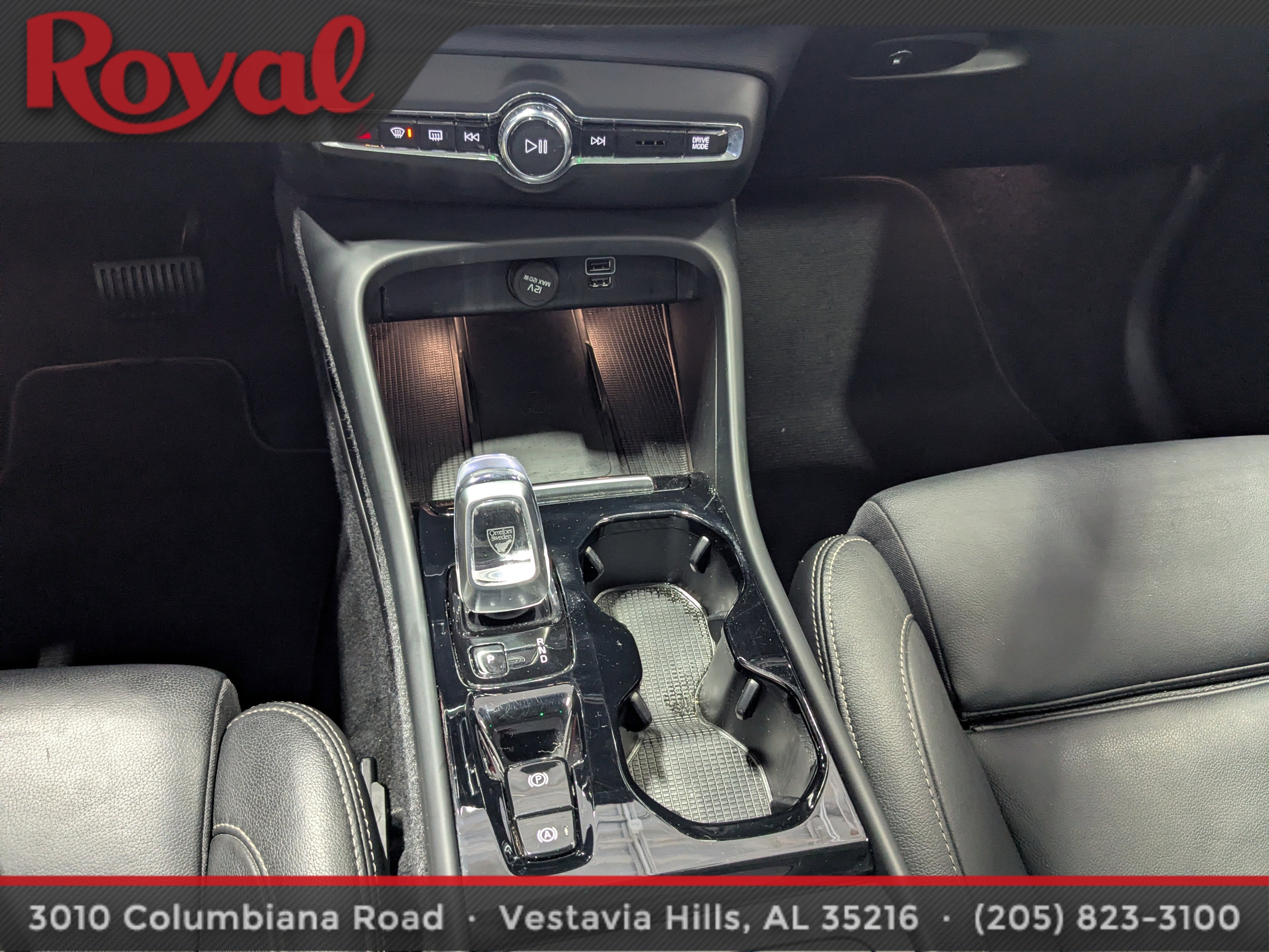 2021 Volvo XC40 Inscription