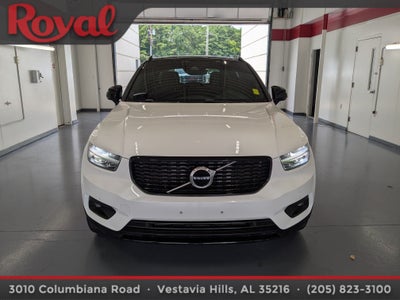 2021 Volvo XC40 R-Design