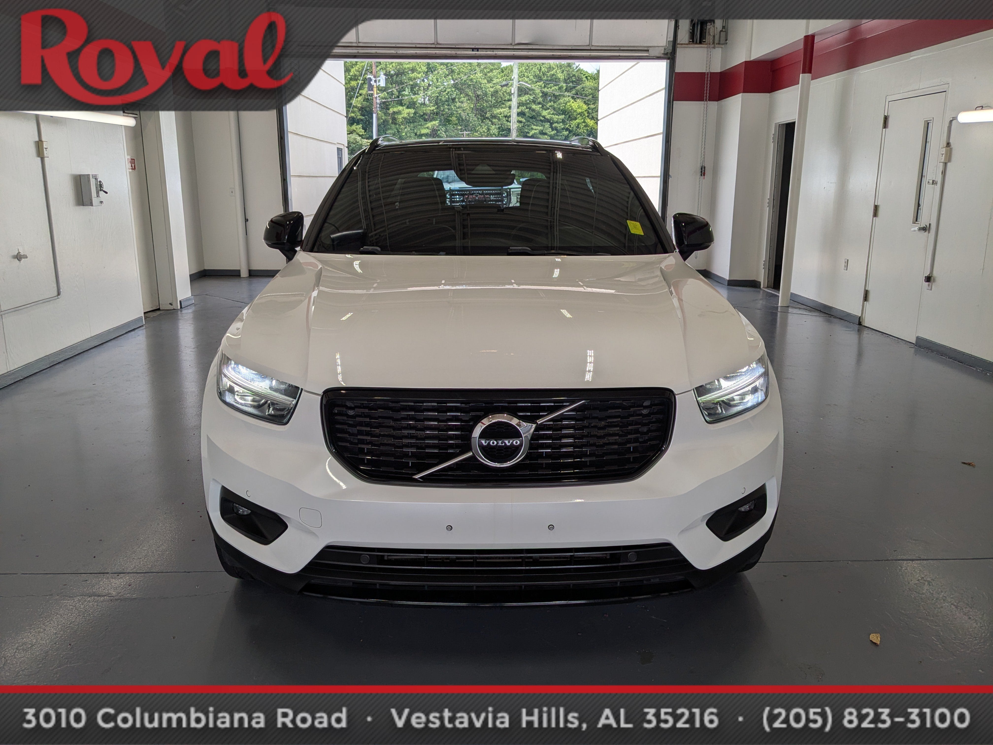 2021 Volvo XC40 R-Design