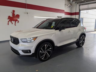 2021 Volvo XC40 R-Design