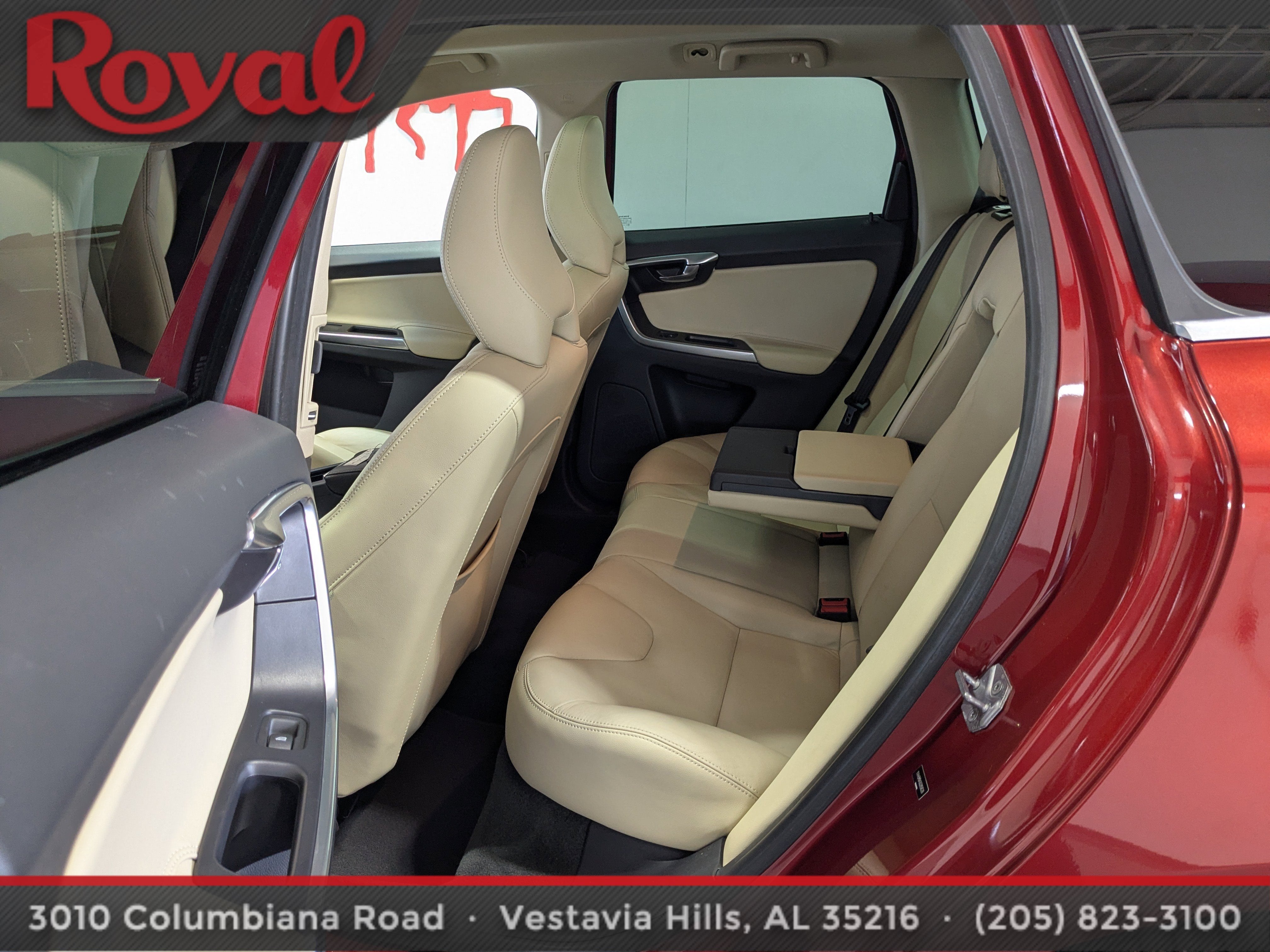 2016 Volvo XC60 T5 Drive-E Premier