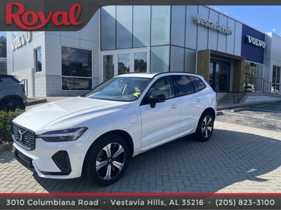 2025 Volvo XC60 Plug-In Hybrid Plus