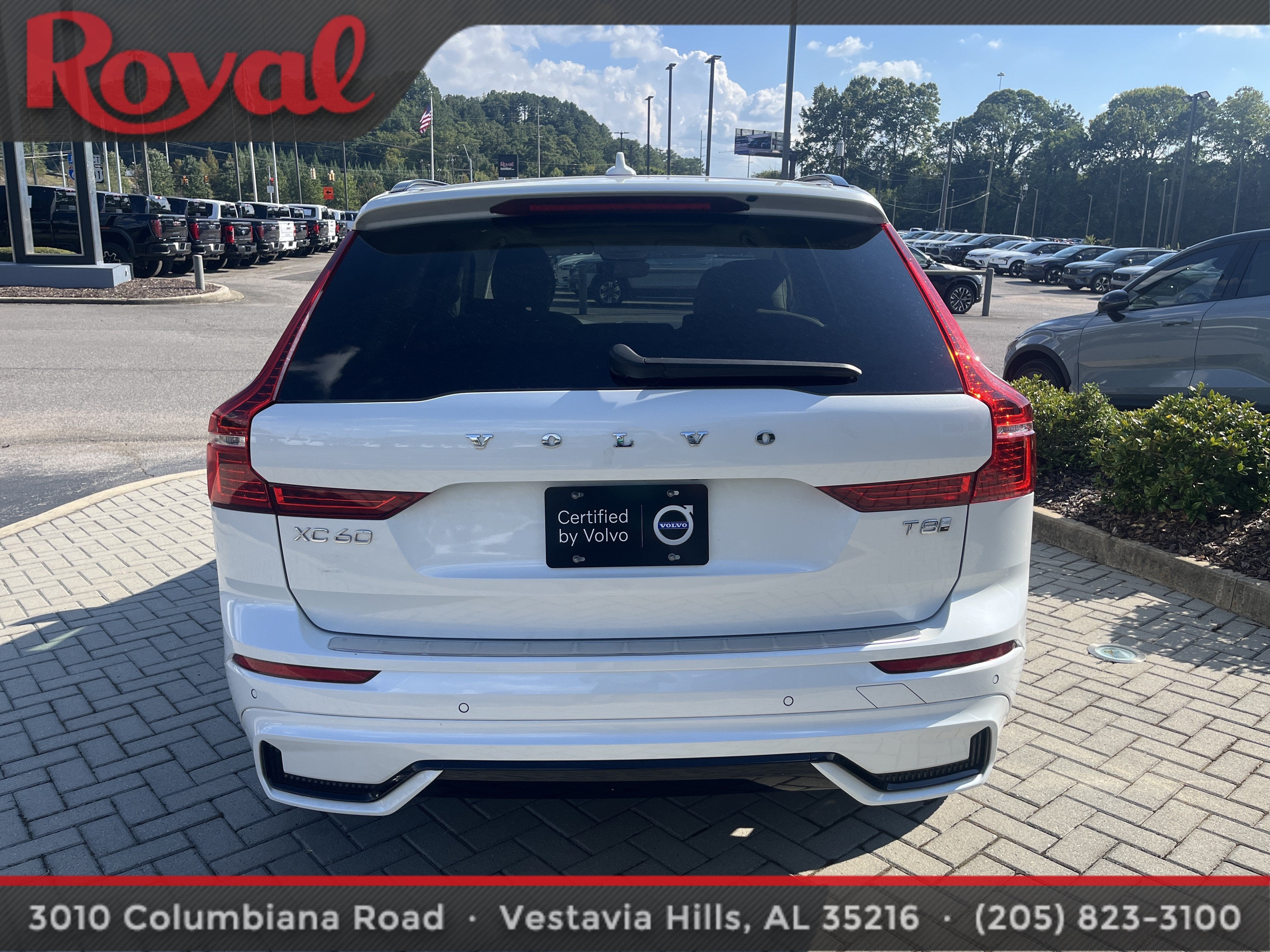 2025 Volvo XC60 Plug-In Hybrid Plus