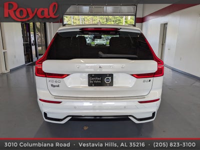 2024 Volvo XC60 Plus Dark Theme