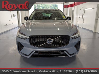 2024 Volvo XC60 Plus Dark Theme