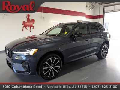2024 Volvo XC60 Plus Dark Theme