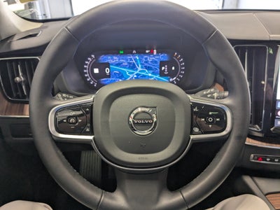 2024 Volvo XC60 Plus Dark Theme