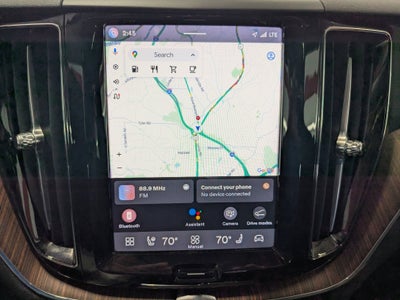 2024 Volvo XC60 Plus Dark Theme