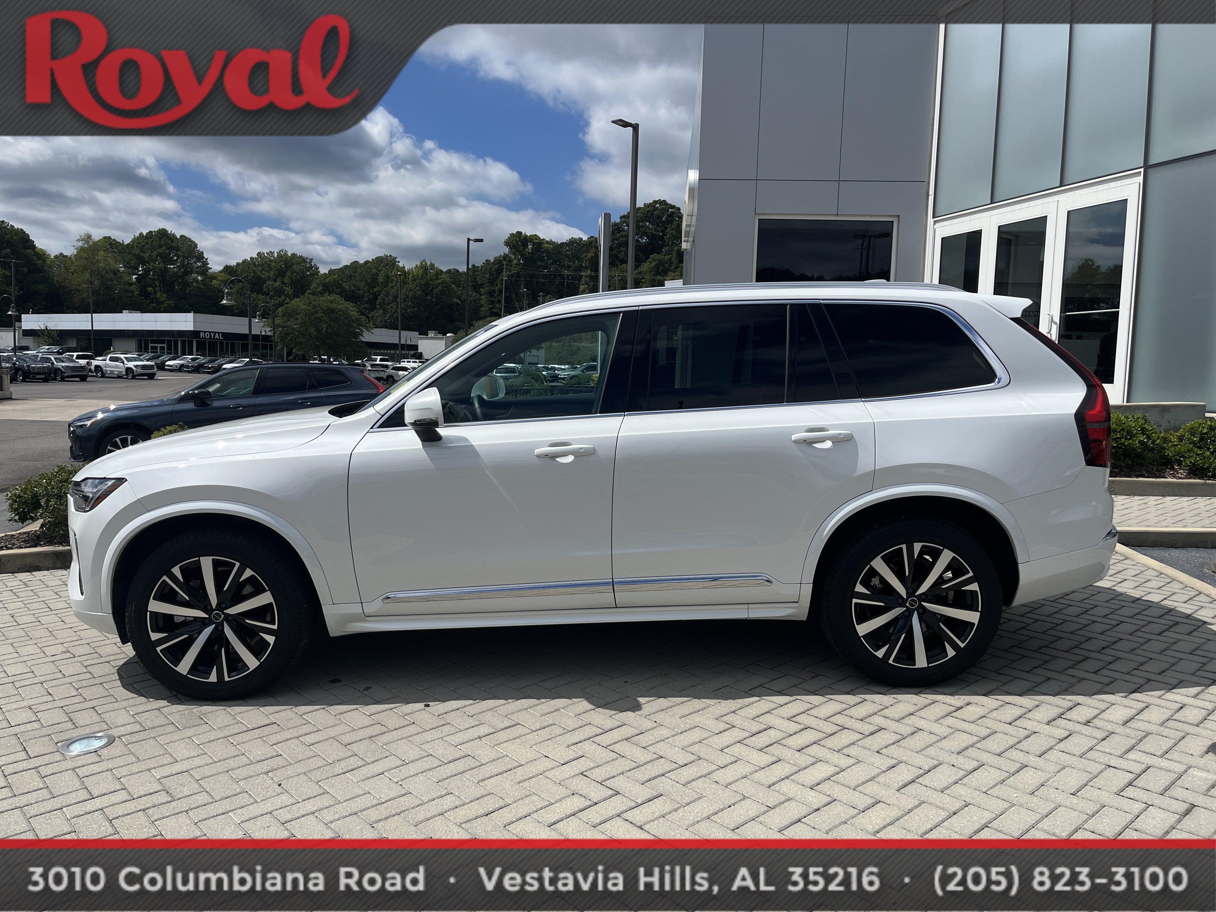 2025 Volvo XC90 Core
