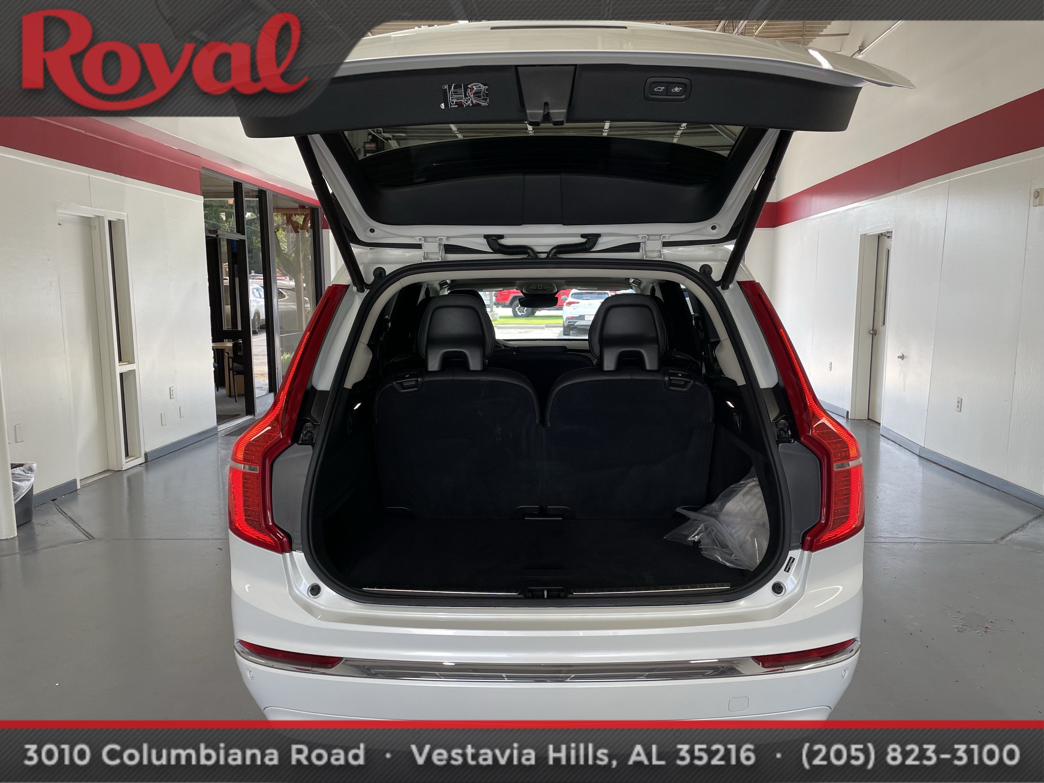 2025 Volvo XC90 Core