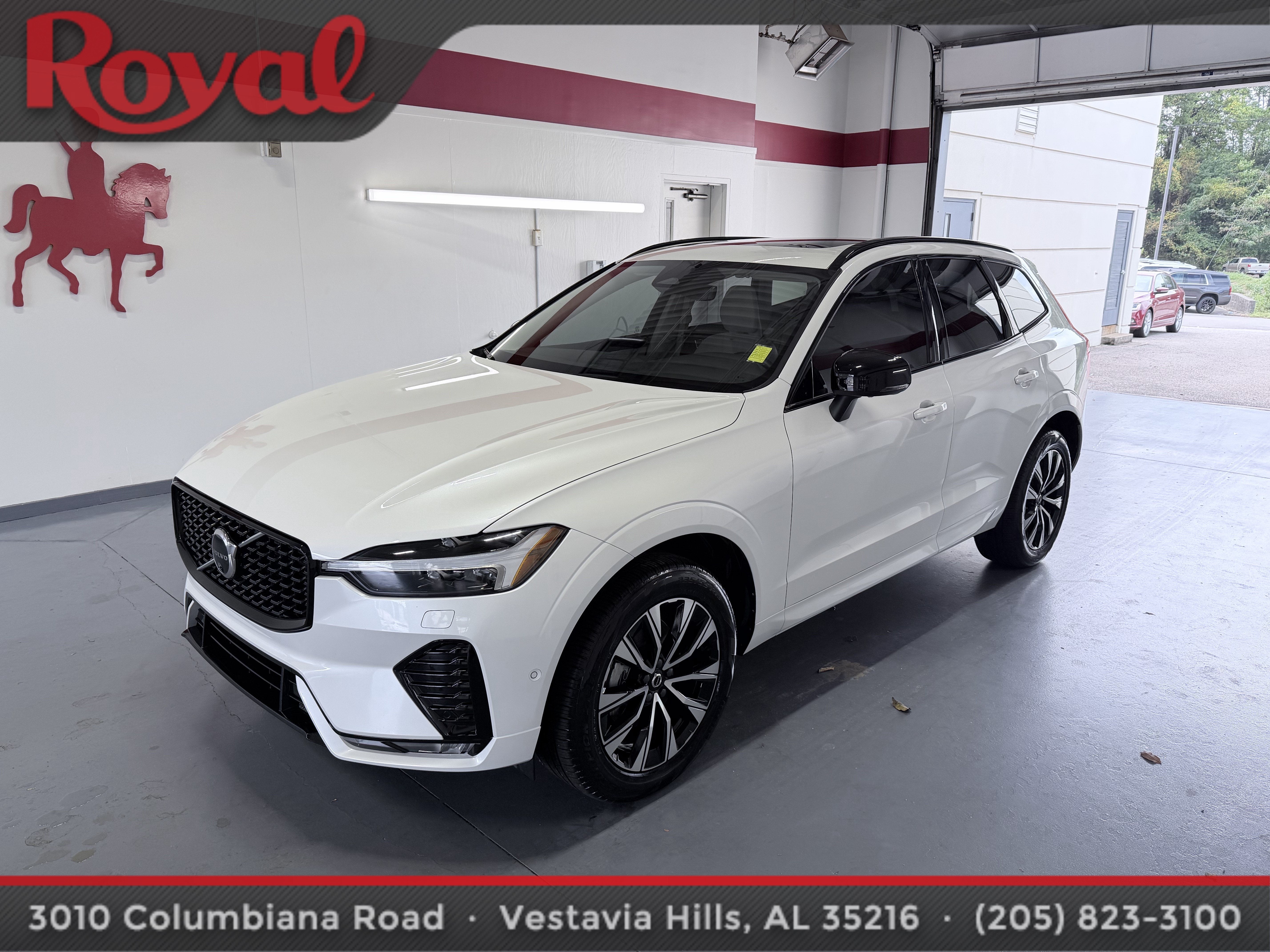 2025 Volvo XC60 Plus