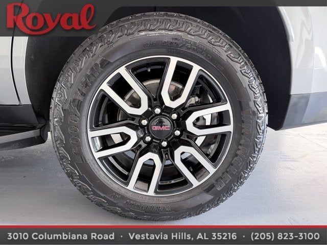 2023 GMC Yukon AT4