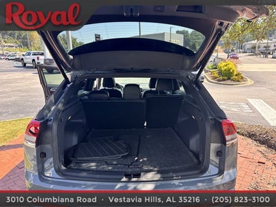 2023 Volkswagen Atlas Cross Sport 3.6L V6 SEL Premium R-Line