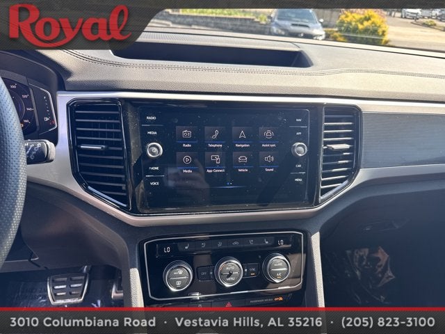 2023 Volkswagen Atlas Cross Sport 3.6L V6 SEL Premium R-Line