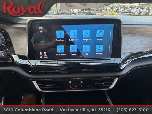2024 Volkswagen Atlas 2.0T SEL Premium R-Line